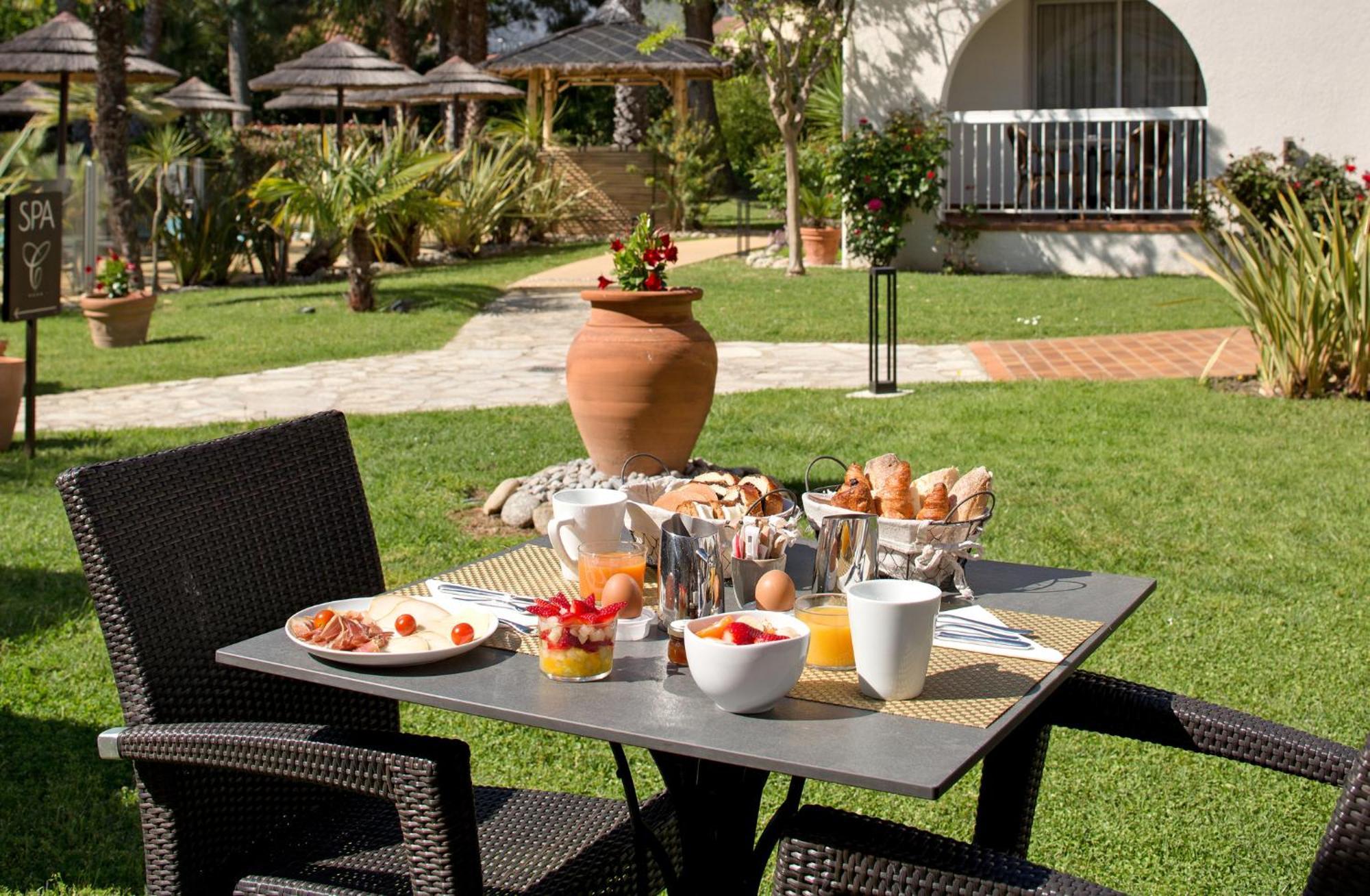 Le Cottage - Hotel & Spa Аржель-сюр-Мер Экстерьер фото